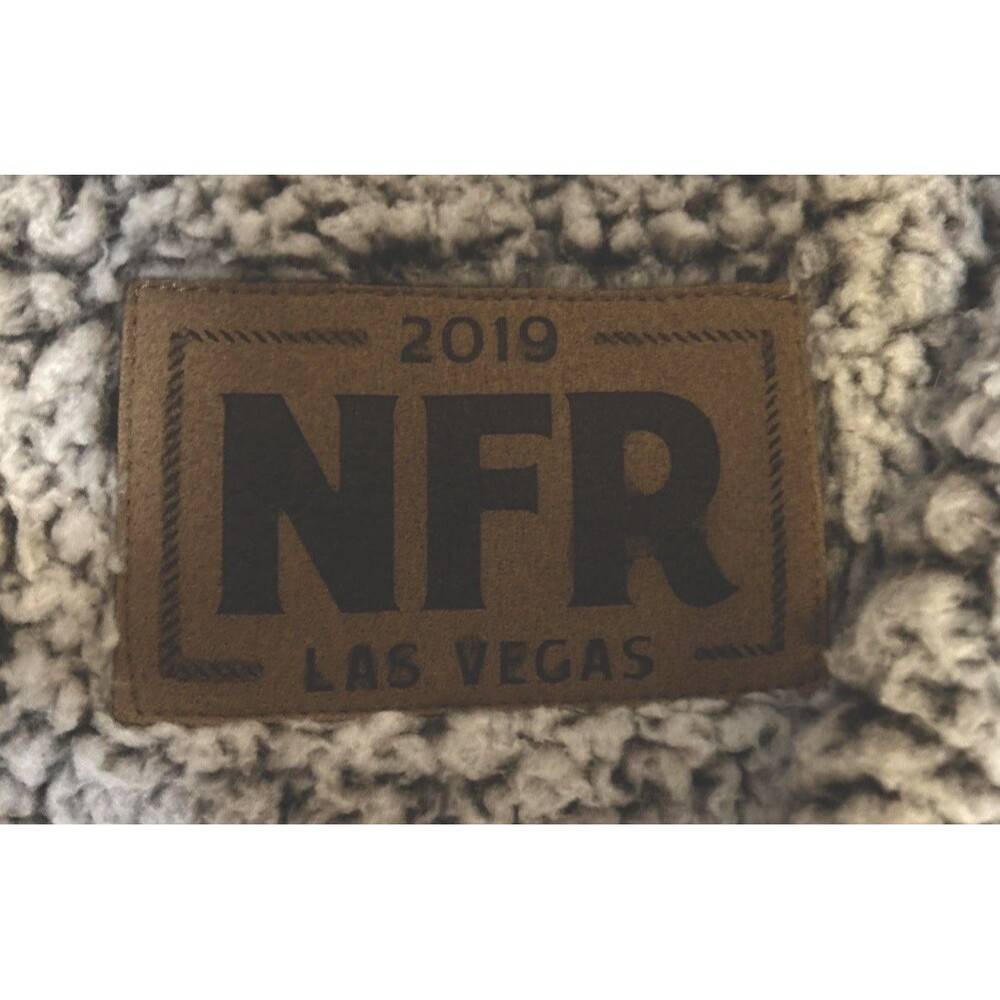 NFR 2019 Las Vegas PRORODEO Sherpa Pullover 1/4 Zip Fleece Grey XL PRCA - Picture 2 of 9